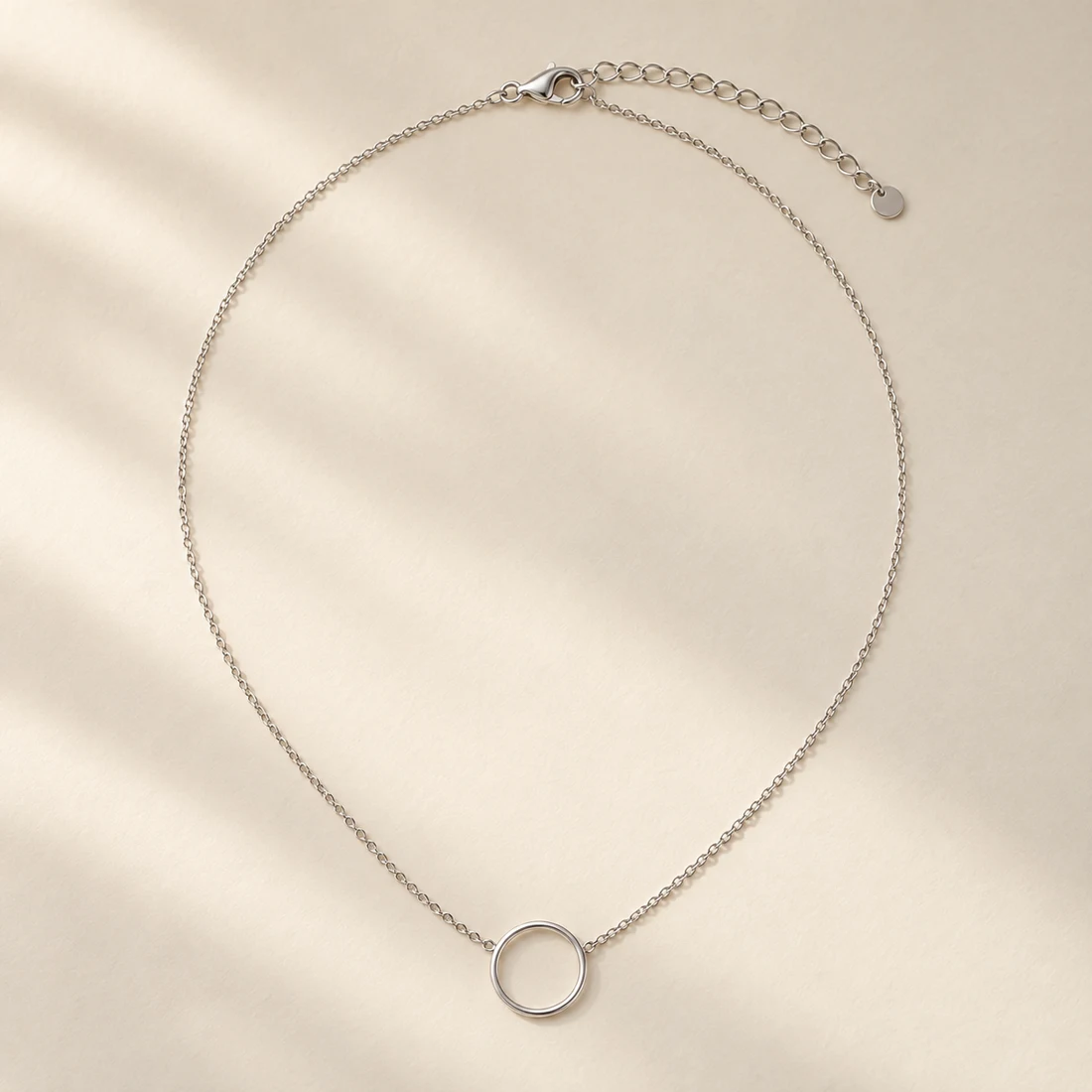 Maru Circle Necklace